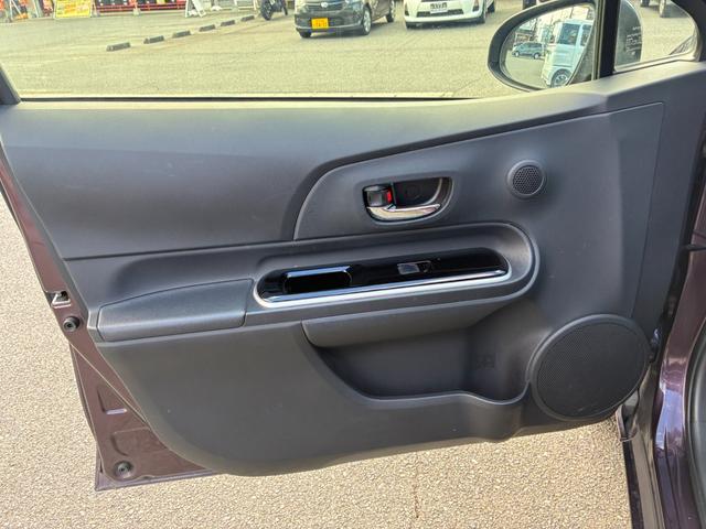 アクア Ｇブラックソフトレザーセレクション　★禁煙★純ナビ（ＮＳＺＴ－Ｗ６４）★Ｂカメラ★フルセグＴＶ★Ｂｌｕｅｔｏｏｔｈ可★合皮シート★スマートキー★シートヒーター★ＥＴＣ★（57枚目）