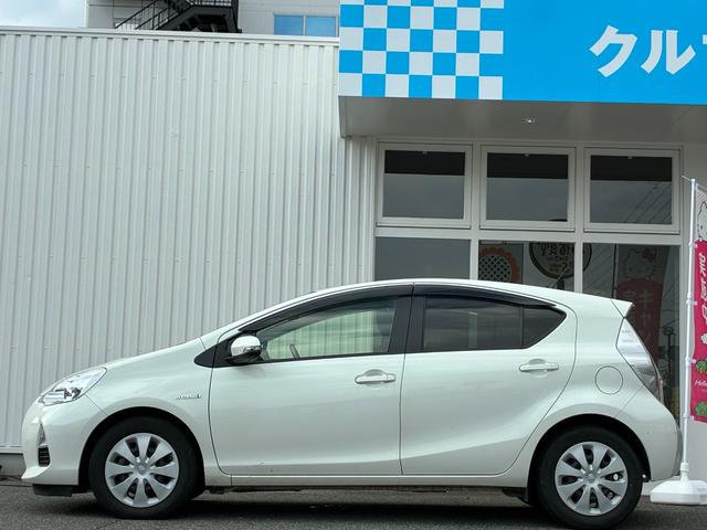 アクア Ｇ　★禁煙★アルパイン８インチナビ（ＶＩＥ－Ｘ００８）★Ｂカメラ★フルセグＴＶ★スマートキー★ＥＴＣ（9枚目）