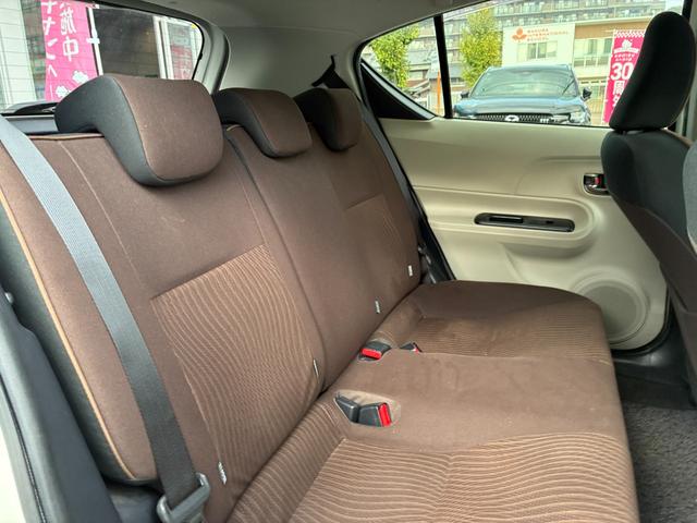 アクア Ｇ　★禁煙★アルパイン８インチナビ（ＶＩＥ－Ｘ００８）★Ｂカメラ★フルセグＴＶ★スマートキー★ＥＴＣ（27枚目）