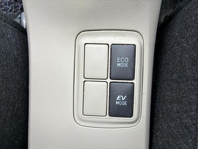 アクア Ｇ　★禁煙★アルパイン８インチナビ（ＶＩＥ－Ｘ００８）★Ｂカメラ★フルセグＴＶ★スマートキー★ＥＴＣ（45枚目）