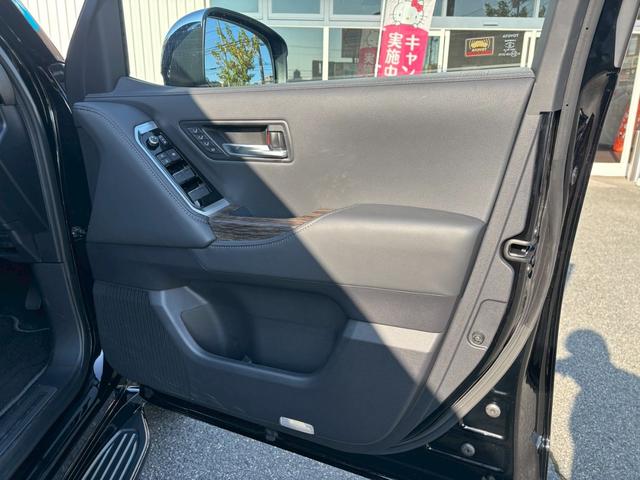 ランドクルーザー ＺＸ　ワンオーナー　禁煙　黒革シート　クールＢＯＸ　サンルーフ　ＪＢＬ　クールボックス　全周囲モニター　１２．３インチＤＡ（ナビ＋ＴＶ）　　ベンチレーション　シートヒーター　黒革シート　ＢＳＭ　ＨＵＤ（36枚目）