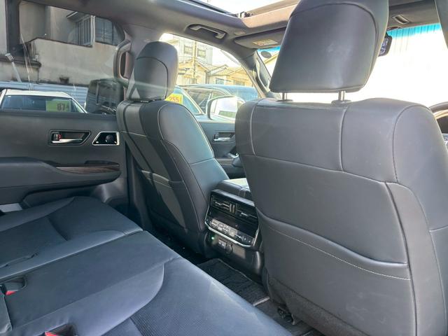 ランドクルーザー ＺＸ　ワンオーナー　禁煙　黒革シート　クールＢＯＸ　サンルーフ　ＪＢＬ　クールボックス　全周囲モニター　１２．３インチＤＡ（ナビ＋ＴＶ）　　ベンチレーション　シートヒーター　黒革シート　ＢＳＭ　ＨＵＤ（40枚目）