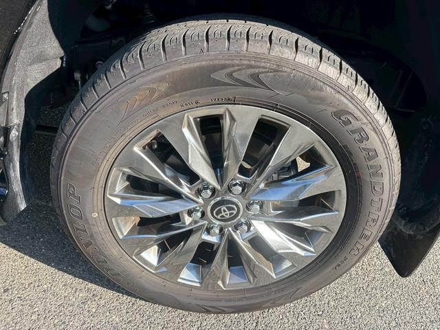 ランドクルーザー ＺＸ　ワンオーナー　禁煙　黒革シート　クールＢＯＸ　サンルーフ　ＪＢＬ　クールボックス　全周囲モニター　１２．３インチＤＡ（ナビ＋ＴＶ）　　ベンチレーション　シートヒーター　黒革シート　ＢＳＭ　ＨＵＤ（64枚目）