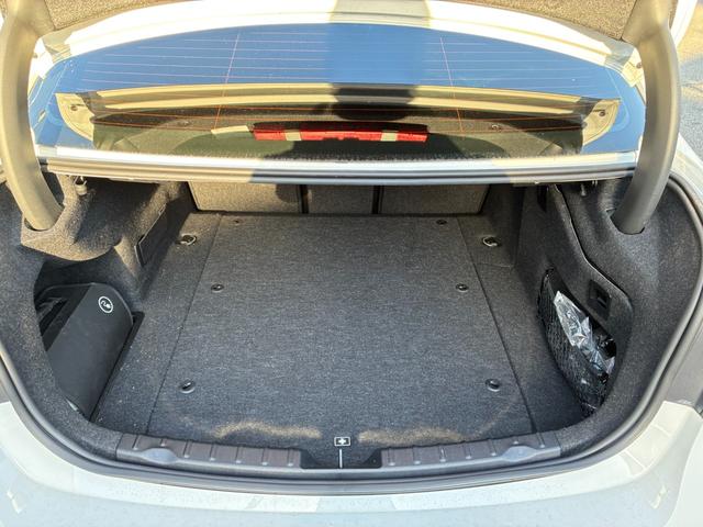 安心の総額表示♪総額表示でご購入できます♪（大阪ナンバーに限ります。その他は登録費用等必要になります。）詳しくはスタッフまで♪☆ユーポス２号姫路店０１２０‐００３‐１６６