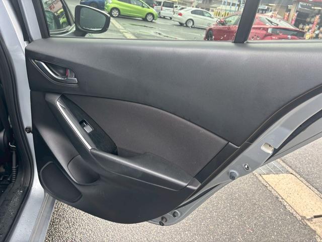 アクセラスポーツ １５Ｃ　★純ナビ★Ｂカメラ★フルセグＴＶ★Ｂｌｕｅｔｏｏｔｈ可★ＢＳＭ★クルコン★ＥＴＣ（31枚目）