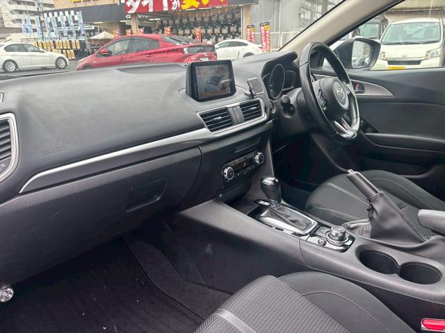 アクセラスポーツ １５Ｃ　★純ナビ★Ｂカメラ★フルセグＴＶ★Ｂｌｕｅｔｏｏｔｈ可★ＢＳＭ★クルコン★ＥＴＣ（54枚目）