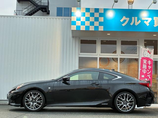 RC RC300h Fスポーツ ★ワンオーナー★禁煙★赤レザーシート★純ナビ★Bカメラ★フルセグTV★F席パワーシート★シートヒーター★ベンチレーション★スマートキー★パドルシフト★クルコン★ETC(9枚目)