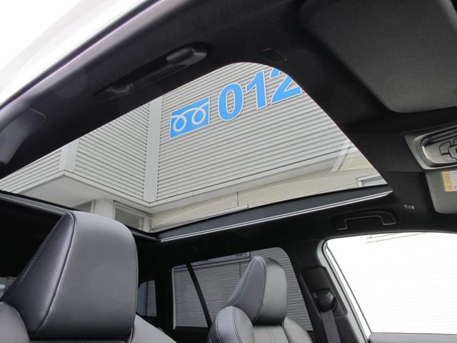 カローラクロス ハイブリッド　Ｚ　パノラマガラスルーフ・１０．５インチディスプレイオーディオ（ナビ、ＴＶ有）・全周囲・アドバンスパーク・ＢＳＭ・パワーバックドア・ルーフレール・ＥＴＣ２．０・スマートキー２個・シートヒーター・１オーナー（26枚目）