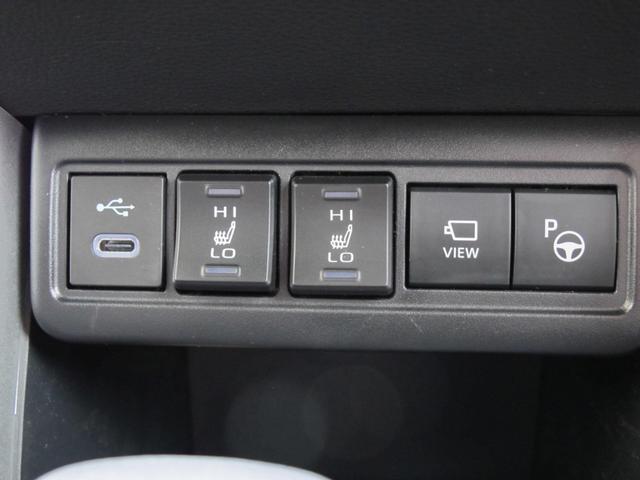 カローラクロス ハイブリッド　Ｚ　パノラマガラスルーフ・１０．５インチディスプレイオーディオ（ナビ、ＴＶ有）・全周囲・アドバンスパーク・ＢＳＭ・パワーバックドア・ルーフレール・ＥＴＣ２．０・スマートキー２個・シートヒーター・１オーナー（33枚目）