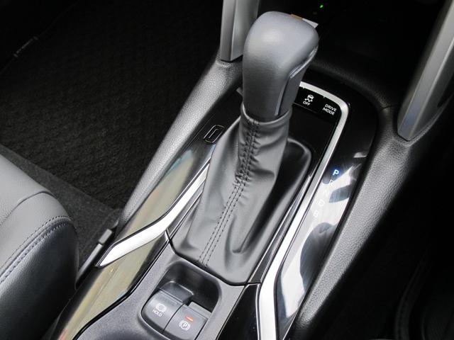 カローラクロス ハイブリッド　Ｚ　パノラマガラスルーフ・１０．５インチディスプレイオーディオ（ナビ、ＴＶ有）・全周囲・アドバンスパーク・ＢＳＭ・パワーバックドア・ルーフレール・ＥＴＣ２．０・スマートキー２個・シートヒーター・１オーナー（39枚目）