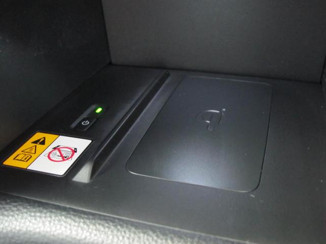 カローラクロス ハイブリッド　Ｚ　パノラマガラスルーフ・１０．５インチディスプレイオーディオ（ナビ、ＴＶ有）・全周囲・アドバンスパーク・ＢＳＭ・パワーバックドア・ルーフレール・ＥＴＣ２．０・スマートキー２個・シートヒーター・１オーナー（40枚目）