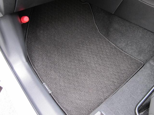 カローラクロス ハイブリッド　Ｚ　パノラマガラスルーフ・１０．５インチディスプレイオーディオ（ナビ、ＴＶ有）・全周囲・アドバンスパーク・ＢＳＭ・パワーバックドア・ルーフレール・ＥＴＣ２．０・スマートキー２個・シートヒーター・１オーナー（53枚目）