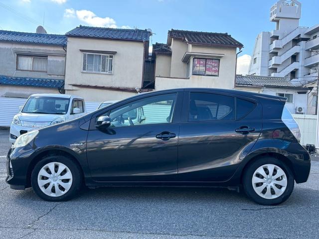 アクア S ★ディーラーナビ(NSZT-W62G)★Rカメラ★地デジTV★スマートエントリーパッケージ★スマートキー★プッシュスタート★ETC(9枚目)