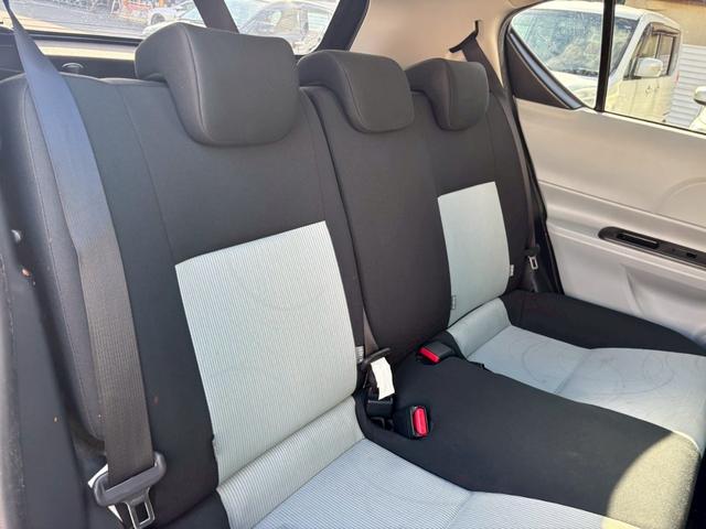 アクア S ★ディーラーナビ(NSZT-W62G)★Rカメラ★地デジTV★スマートエントリーパッケージ★スマートキー★プッシュスタート★ETC(27枚目)