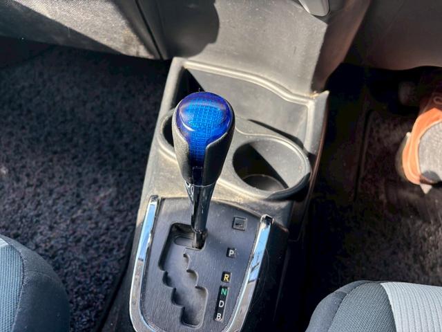 アクア S ★ディーラーナビ(NSZT-W62G)★Rカメラ★地デジTV★スマートエントリーパッケージ★スマートキー★プッシュスタート★ETC(35枚目)