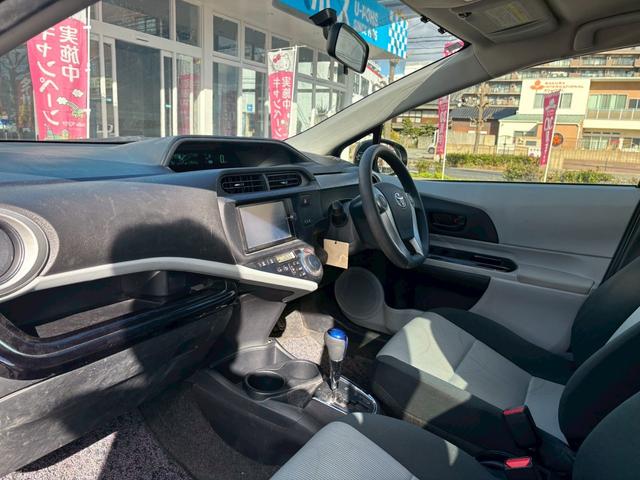 アクア S ★ディーラーナビ(NSZT-W62G)★Rカメラ★地デジTV★スマートエントリーパッケージ★スマートキー★プッシュスタート★ETC(51枚目)