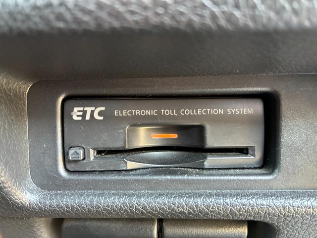 エクストレイル ２０Ｘ　ＨＶエクストリーマＸエマジェンシーブレーキＰ　禁煙　全周囲モニター　シートヒーター　純ナビ　Ｂカメラ　Ｂｌｕｅｔｏｏｔｈ可　スマートキー　パワーバックドア　衝突軽減システム　ドアミラーヒーター　クルコン　純正１７インチアルミ　ＥＴＣ　ＬＥＤヘッド（49枚目）