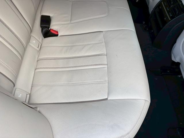 5シリーズ 530e Mスポーツアイパフォーマンス ★禁煙★ベージュ革シート★メーカーナビ★Bカメラ★フルセグTV★シートヒーター★スマートキー★パワートランク★レーンキーピング★衝突軽減★レーダークルーズ★充電ケーブル★ETC(29枚目)