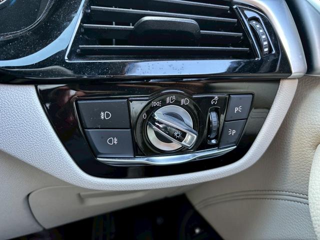 5シリーズ 530e Mスポーツアイパフォーマンス ★禁煙★ベージュ革シート★メーカーナビ★Bカメラ★フルセグTV★シートヒーター★スマートキー★パワートランク★レーンキーピング★衝突軽減★レーダークルーズ★充電ケーブル★ETC(53枚目)