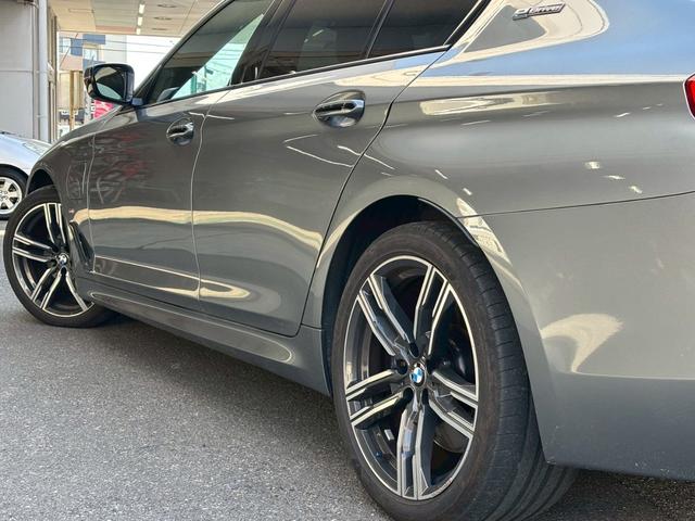 5シリーズ 530e Mスポーツアイパフォーマンス ★禁煙★ベージュ革シート★メーカーナビ★Bカメラ★フルセグTV★シートヒーター★スマートキー★パワートランク★レーンキーピング★衝突軽減★レーダークルーズ★充電ケーブル★ETC(64枚目)