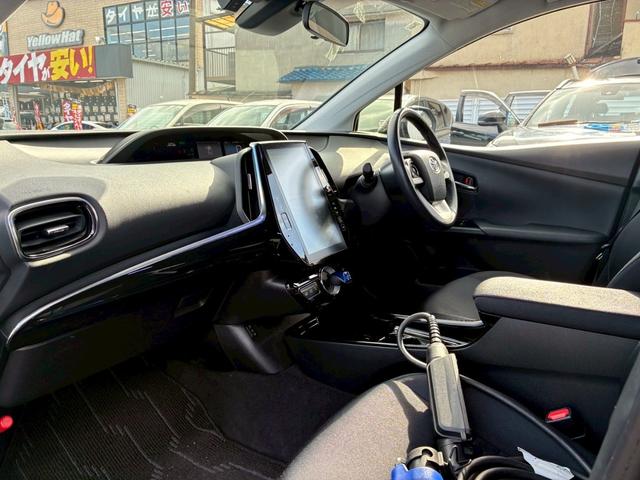 プリウスＰＨＶ Ｓナビパッケージ　禁煙　メーカーナビ　Ｂカメラ　フルセグＴＶ　Ｂｌｕｅｔｏｏｔｈ可　ハンドルヒーター　シートヒーター　スマートキー　レーンキーピング　レーダークルーズ　ＬＥＤヘッドライト　ＥＴＣ（28枚目）
