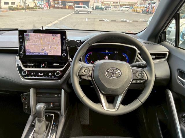 カローラクロス Ｚ　雹害　ワンオーナー　禁煙　全周囲モニター　コンビシート　ディスプレイオーディオ（ナビ）　Ｂカメラ　Ｄ席パワーシート　シートヒーター　ＢＳＭ　ＬＥＤヘッドライト　スマートキー　レーダークルーズ　ＥＴＣ（18枚目）