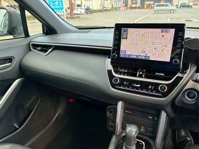 カローラクロス Ｚ　雹害　ワンオーナー　禁煙　全周囲モニター　コンビシート　ディスプレイオーディオ（ナビ）　Ｂカメラ　Ｄ席パワーシート　シートヒーター　ＢＳＭ　ＬＥＤヘッドライト　スマートキー　レーダークルーズ　ＥＴＣ（20枚目）
