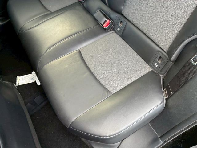 カローラクロス Ｚ　雹害　ワンオーナー　禁煙　全周囲モニター　コンビシート　ディスプレイオーディオ（ナビ）　Ｂカメラ　Ｄ席パワーシート　シートヒーター　ＢＳＭ　ＬＥＤヘッドライト　スマートキー　レーダークルーズ　ＥＴＣ（50枚目）