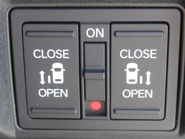 Ｎ－ＢＯＸカスタム ターボ　弊社元試乗車　純正８インチナビ　純正ドラレコ前後　ブレーキホールド機能付き電子パーキングブレーキ　バックカメラ　両側電動スライドドア　前後パーキングセンサー　ＥＴＣ（22枚目）