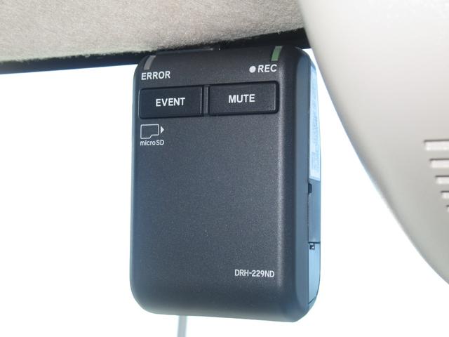 Ｎ－ＢＯＸ ベースグレード　弊社元試乗車　純正８インチナビ　純正ドラレコ前後車内３カメラ　ブレーキホールド機能付き電子パーキングブレーキ　バックカメラ　片側パワースライドドア　ＥＴＣ　パーキングセンサー前後（6枚目）