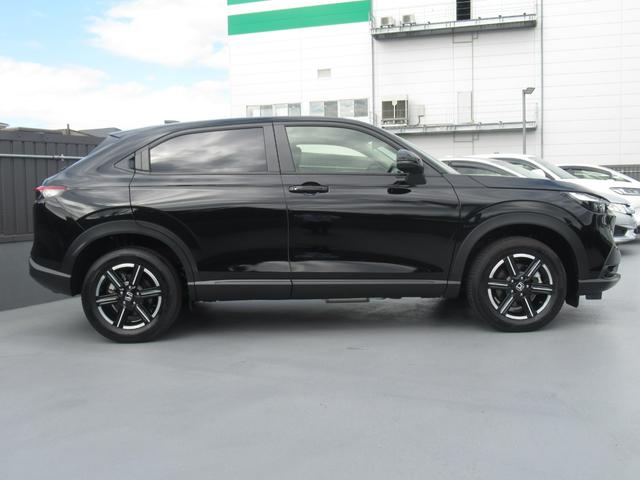 ヴェゼル e:HEVX 純正9インチホンダコネクトナビ ブレーキホールド機能付き電子パーキングブレーキ 電動格納ドアミラー バックカメラ 置くだけ充電 パーキングセンサー前後 そよ風アウトレット ETC2.0 ワンオーナー(7枚目)