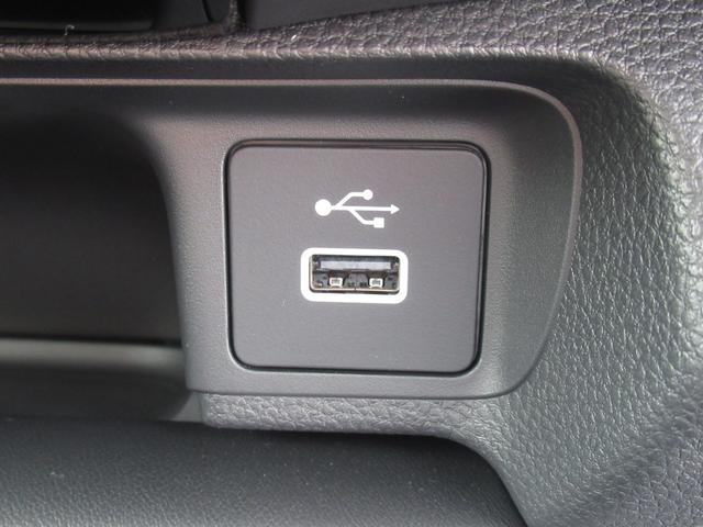 ヴェゼル e:HEVX 純正9インチホンダコネクトナビ ブレーキホールド機能付き電子パーキングブレーキ 電動格納ドアミラー バックカメラ 置くだけ充電 パーキングセンサー前後 そよ風アウトレット ETC2.0 ワンオーナー(39枚目)