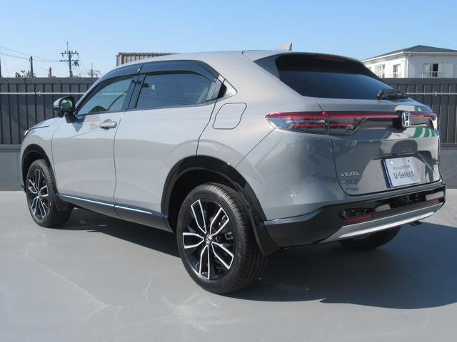 ヴェゼル ｅ：ＨＥＶＺ　弊社元試乗車　純正９インチナビ　純正ドラレコ前後　バックカメラ　ブラインドスポット　電動格納ミラー　ブレーキホールド機能付き電子パ　パーキングセンサー前後　電動リアゲート　ＥＴＣ２．０　禁煙車（12枚目）