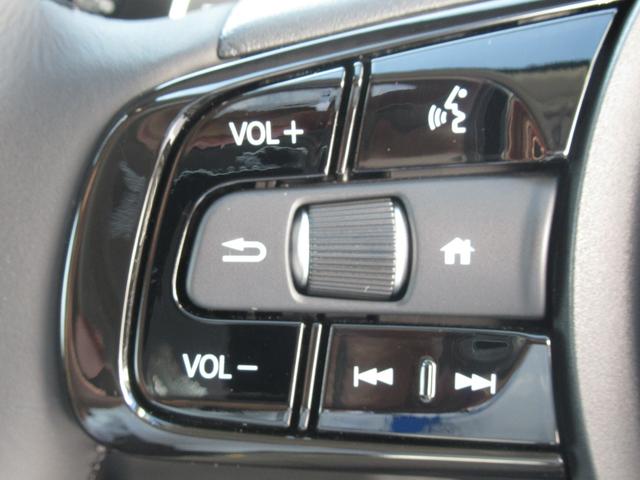 ヴェゼル ｅ：ＨＥＶＺ　弊社元試乗車　純正９インチナビ　純正ドラレコ前後　バックカメラ　ブラインドスポット　電動格納ミラー　ブレーキホールド機能付き電子パ　パーキングセンサー前後　電動リアゲート　ＥＴＣ２．０　禁煙車（34枚目）