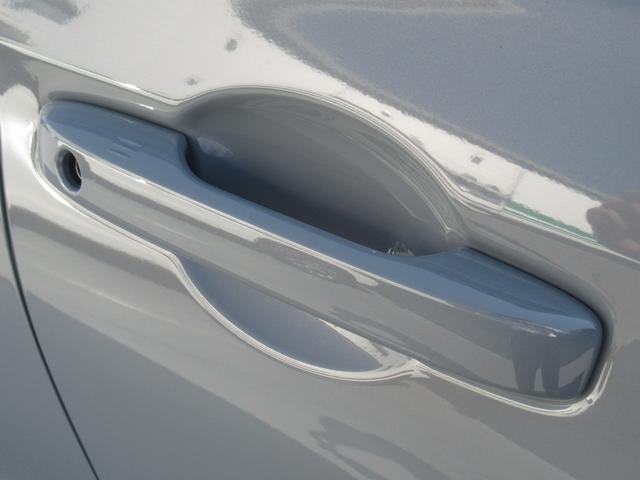 ヴェゼル ｅ：ＨＥＶＺ　弊社元試乗車　純正９インチナビ　純正ドラレコ前後　バックカメラ　ブラインドスポット　電動格納ミラー　ブレーキホールド機能付き電子パ　パーキングセンサー前後　電動リアゲート　ＥＴＣ２．０　禁煙車（49枚目）