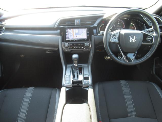 シビック ハッチバック 純正7インチナビ 純正ドラレコ前後 バックカメラ ETC2.0 ブレーキホールド機能付き電子パーキングブレーキ 前席パワーシート シートヒーター スポーツペダル タイヤ4本新品 ワンオーナー(3枚目)