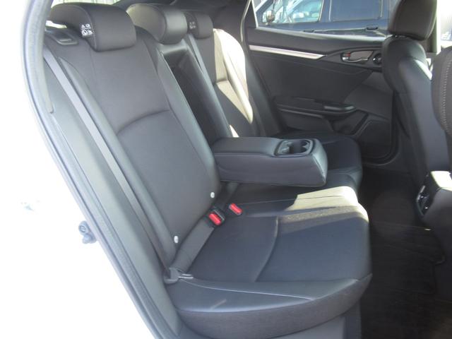 シビック ハッチバック 純正7インチナビ 純正ドラレコ前後 バックカメラ ETC2.0 ブレーキホールド機能付き電子パーキングブレーキ 前席パワーシート シートヒーター スポーツペダル タイヤ4本新品 ワンオーナー(15枚目)