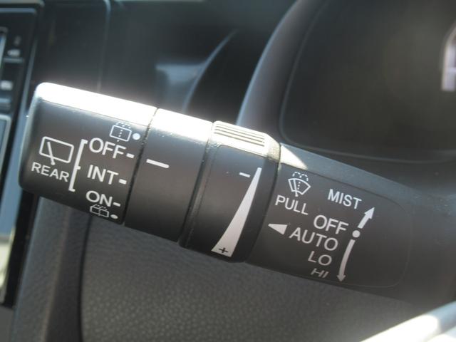 シビック ハッチバック 純正7インチナビ 純正ドラレコ前後 バックカメラ ETC2.0 ブレーキホールド機能付き電子パーキングブレーキ 前席パワーシート シートヒーター スポーツペダル タイヤ4本新品 ワンオーナー(35枚目)