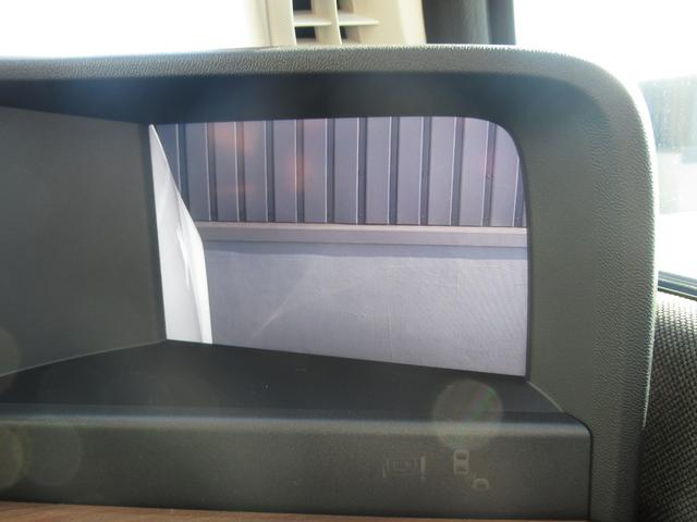 Ｈｏｎｄａ ｅ アドバンス　弊社元試乗車　純正ワイドスクリーンホンダコネクトディスプレー　純正ドラレコ前後　マルチビューカメラ　パーキングセンサー前後　スカイルーフ　ＥＴＣ２．０　パーキングパイロット　サイドカメラミラー（26枚目）