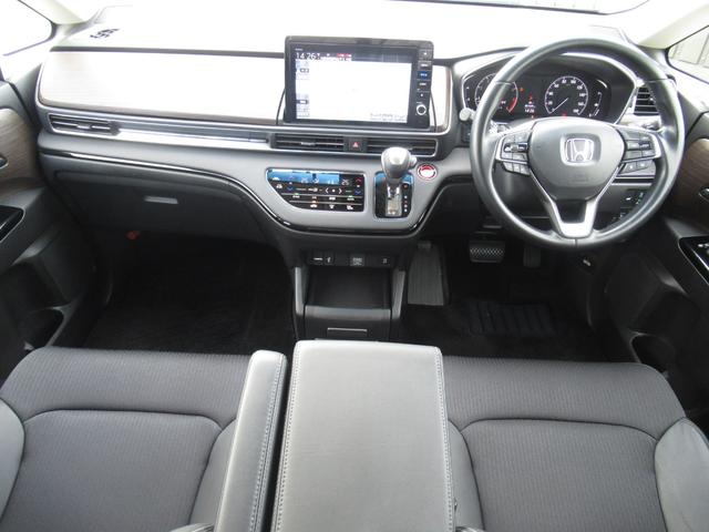 オデッセイ アブソルート・EX 純正10インチナビ 純正ドラレコ前後 両側パワースライドドア ブラインドスポットインフォメーション マルチビューカメラ パワーテールゲート パーキングセンサー前後 シートヒーター パワーシート ETC(3枚目)