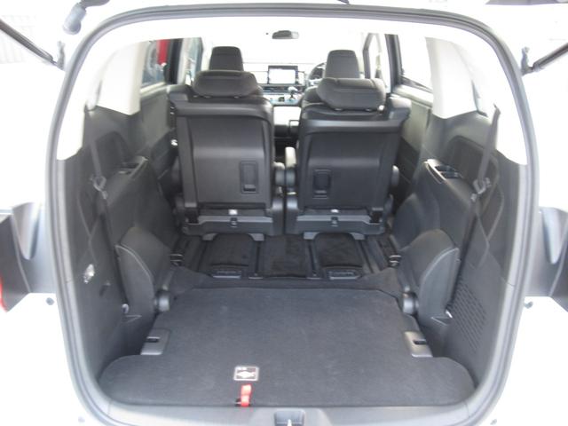 オデッセイ アブソルート・EX 純正10インチナビ 純正ドラレコ前後 両側パワースライドドア ブラインドスポットインフォメーション マルチビューカメラ パワーテールゲート パーキングセンサー前後 シートヒーター パワーシート ETC(18枚目)