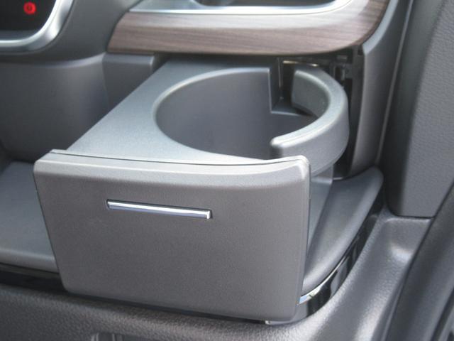 オデッセイ アブソルート・ＥＸ　純正１０インチナビ　純正ドラレコ前後　両側パワースライドドア　ブラインドスポットインフォメーション　マルチビューカメラ　パワーテールゲート　パーキングセンサー前後　シートヒーター　パワーシート　ＥＴＣ（37枚目）