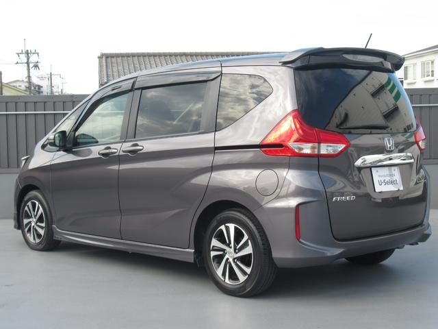 フリード G・ホンダセンシング 純正7インチナビ 両側パワースライドドア バックカメラ 電動格納ドアミラー USBチャージャー2個 Moduloサイド・フロントロアスカート テールゲートスポイラー LEDヘッドライト HDMI(8枚目)