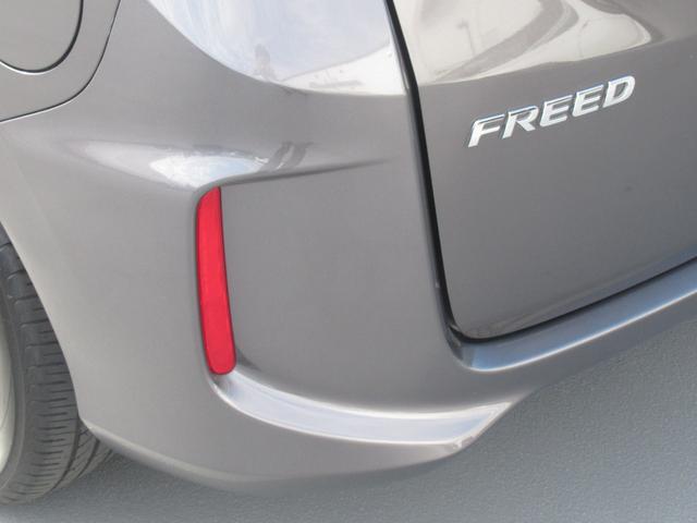 フリード G・ホンダセンシング 純正7インチナビ 両側パワースライドドア バックカメラ 電動格納ドアミラー USBチャージャー2個 Moduloサイド・フロントロアスカート テールゲートスポイラー LEDヘッドライト HDMI(52枚目)