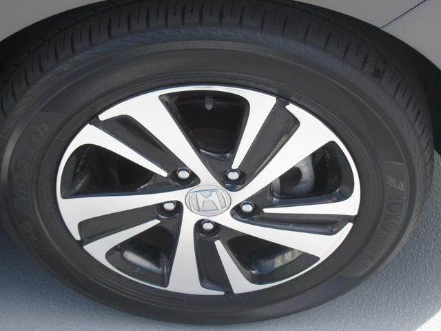 フリード G・ホンダセンシング 純正7インチナビ 両側パワースライドドア バックカメラ 電動格納ドアミラー USBチャージャー2個 Moduloサイド・フロントロアスカート テールゲートスポイラー LEDヘッドライト HDMI(57枚目)