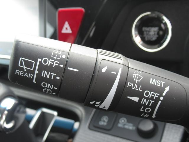 ステップワゴンスパーダ スパーダホンダセンシング 純正9インチナビ 純正ドラレコ前後 純正9インチリア席モニター バックカメラ 両側パワースライドドア わくわくゲート 後席ロールサンシェード パーキングセンサー前 ワンオーナー DVD HDMI(28枚目)