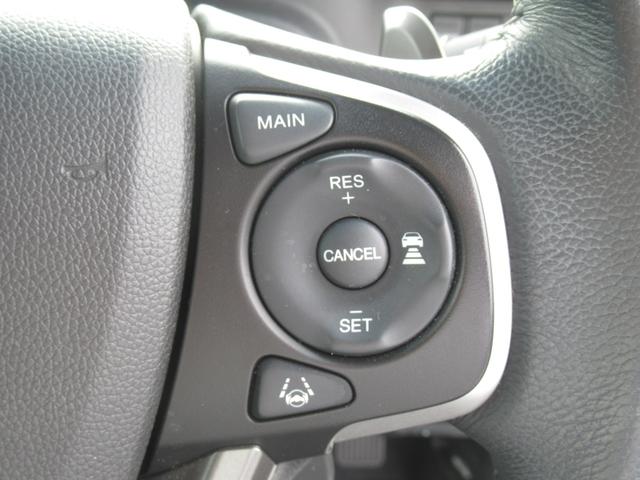 ステップワゴンスパーダ スパーダホンダセンシング 純正9インチナビ 純正ドラレコ前後 純正9インチリア席モニター バックカメラ 両側パワースライドドア わくわくゲート 後席ロールサンシェード パーキングセンサー前 ワンオーナー DVD HDMI(32枚目)