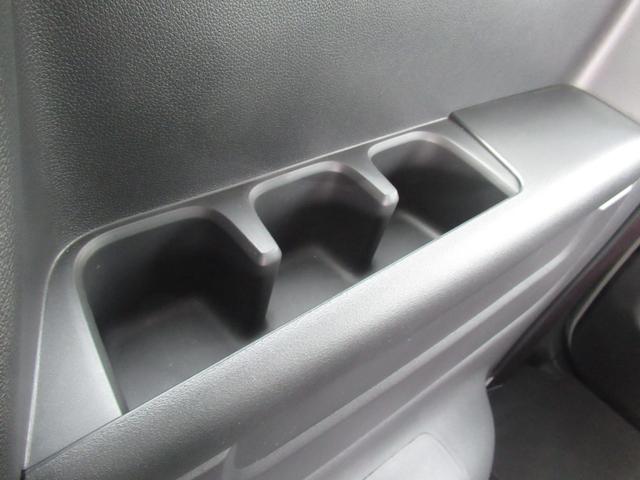 ステップワゴンスパーダ スパーダホンダセンシング 純正9インチナビ 純正ドラレコ前後 純正9インチリア席モニター バックカメラ 両側パワースライドドア わくわくゲート 後席ロールサンシェード パーキングセンサー前 ワンオーナー DVD HDMI(50枚目)