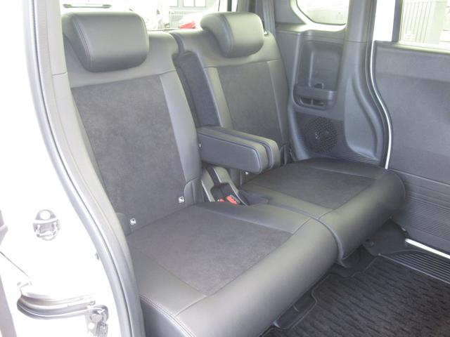 N-BOXカスタム ターボ 弊社元レンタカー 純正8インチナビ 純正ドラレコ前後 両側パワースライドドア パーキングセンサー前後 ブレーキホールド機能付き電子パーキングブレーキ 前席シートヒーター バックカメラ ETC(14枚目)