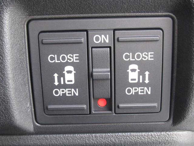 N-BOXカスタム ターボ 弊社元レンタカー 純正8インチナビ 純正ドラレコ前後 両側パワースライドドア パーキングセンサー前後 ブレーキホールド機能付き電子パーキングブレーキ 前席シートヒーター バックカメラ ETC(23枚目)